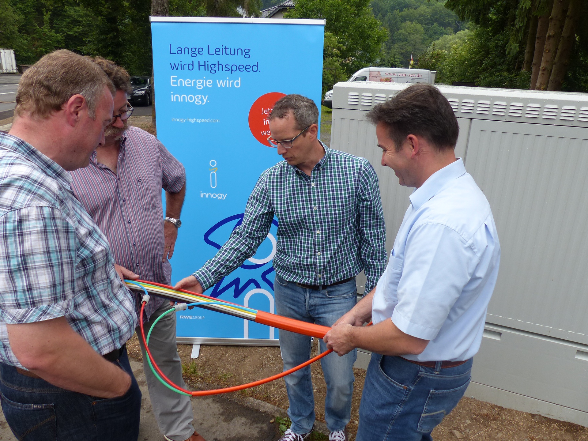 1920_170627-foto-innogybreitband-ausbaumuumlsch-855247.jpg
