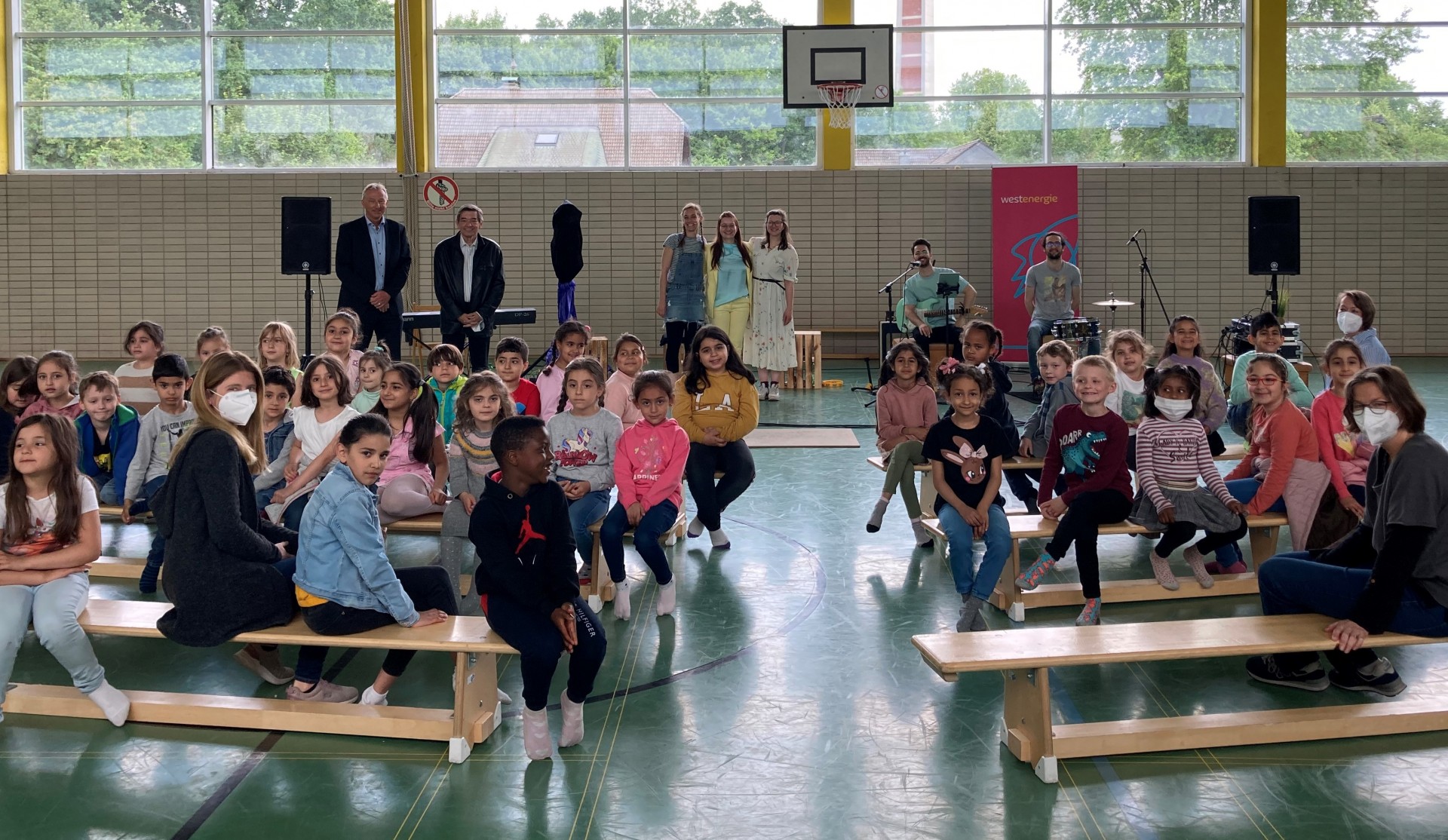 1920_220607kindertheatermobilmarl.jpeg