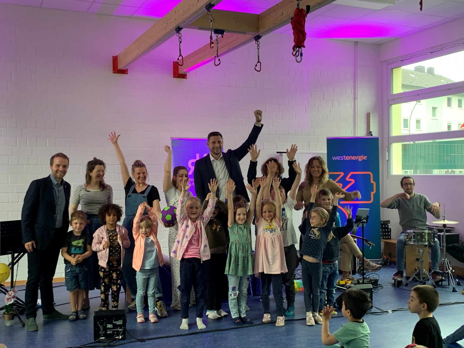 1920_230515kindertheatermobili.jpg