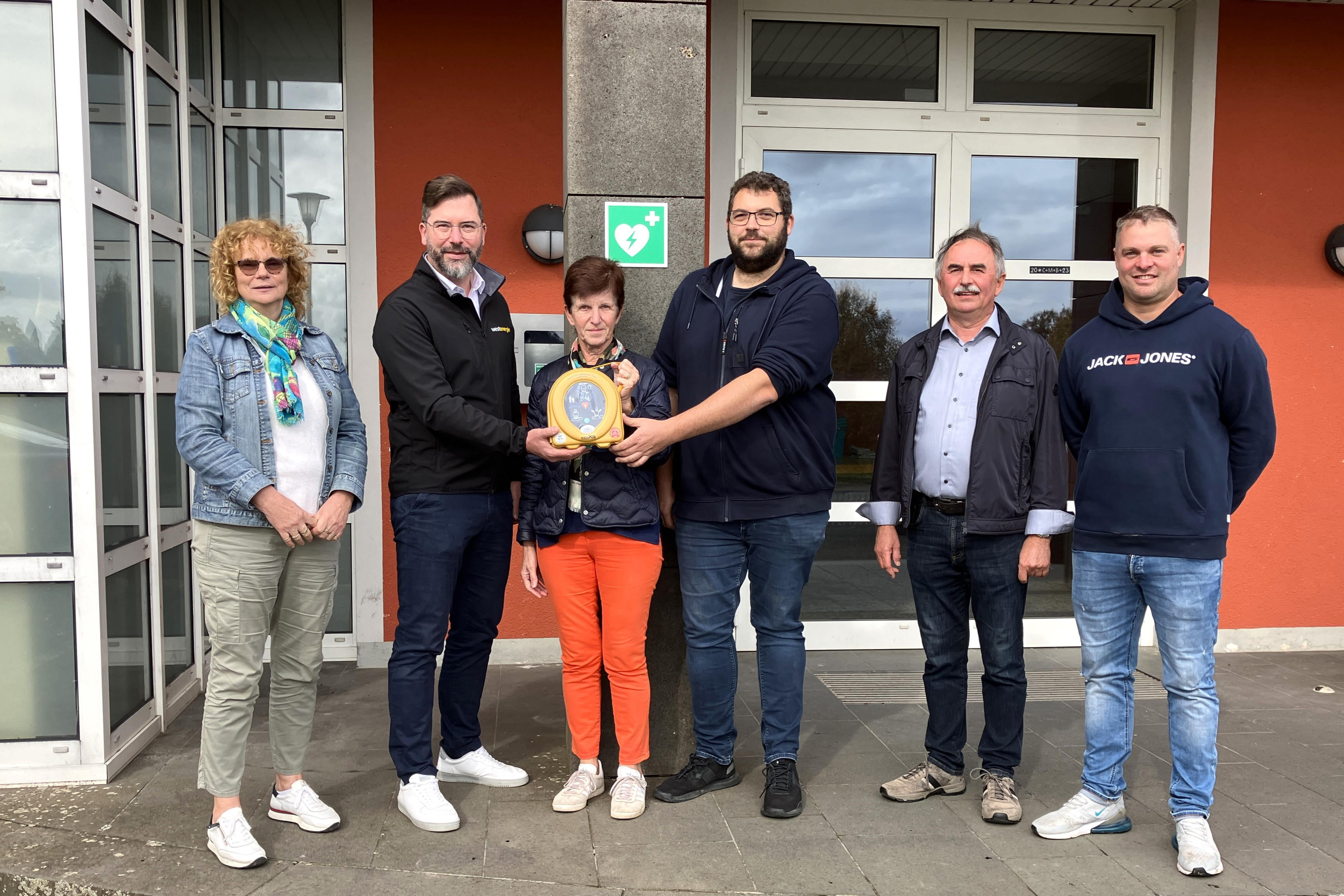241016 Foto Defibrillator Rodershausen.jpeg
