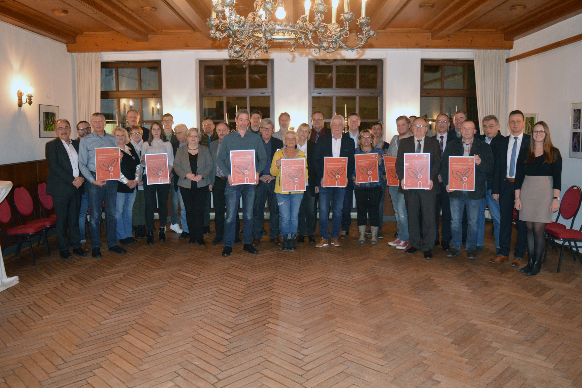1920_191126-foto-innogy-trier-saarburg-klimaschutzpreis-520218.jpg