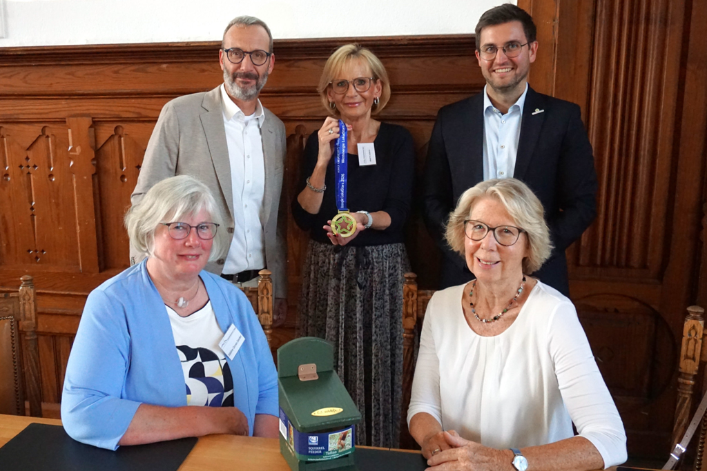 Bild zum Artikel: Kleiderkammer Haan gewinnt ersten Platz beim Westenergie LokalStars-Award