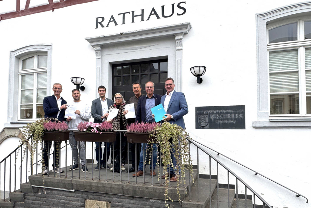 Bild zum Artikel: Stadt Kirchberg und die Ortsgemeinden Bärenbach und Sohren verlängern Strom- und Gaskonzessionsverträge mit Westenergie