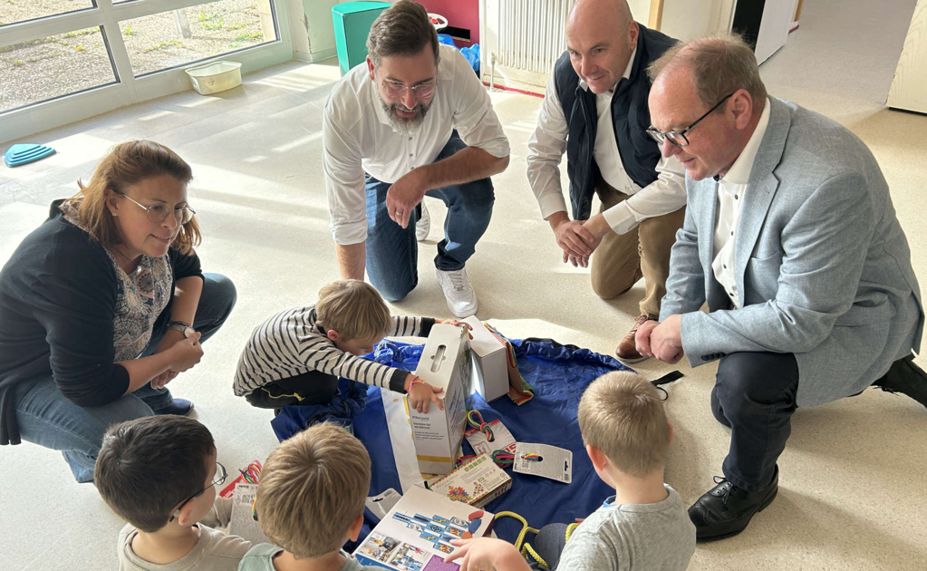 Bild zum Artikel: Neue Spielsachen für die Kitas in Kell am See und Trassem