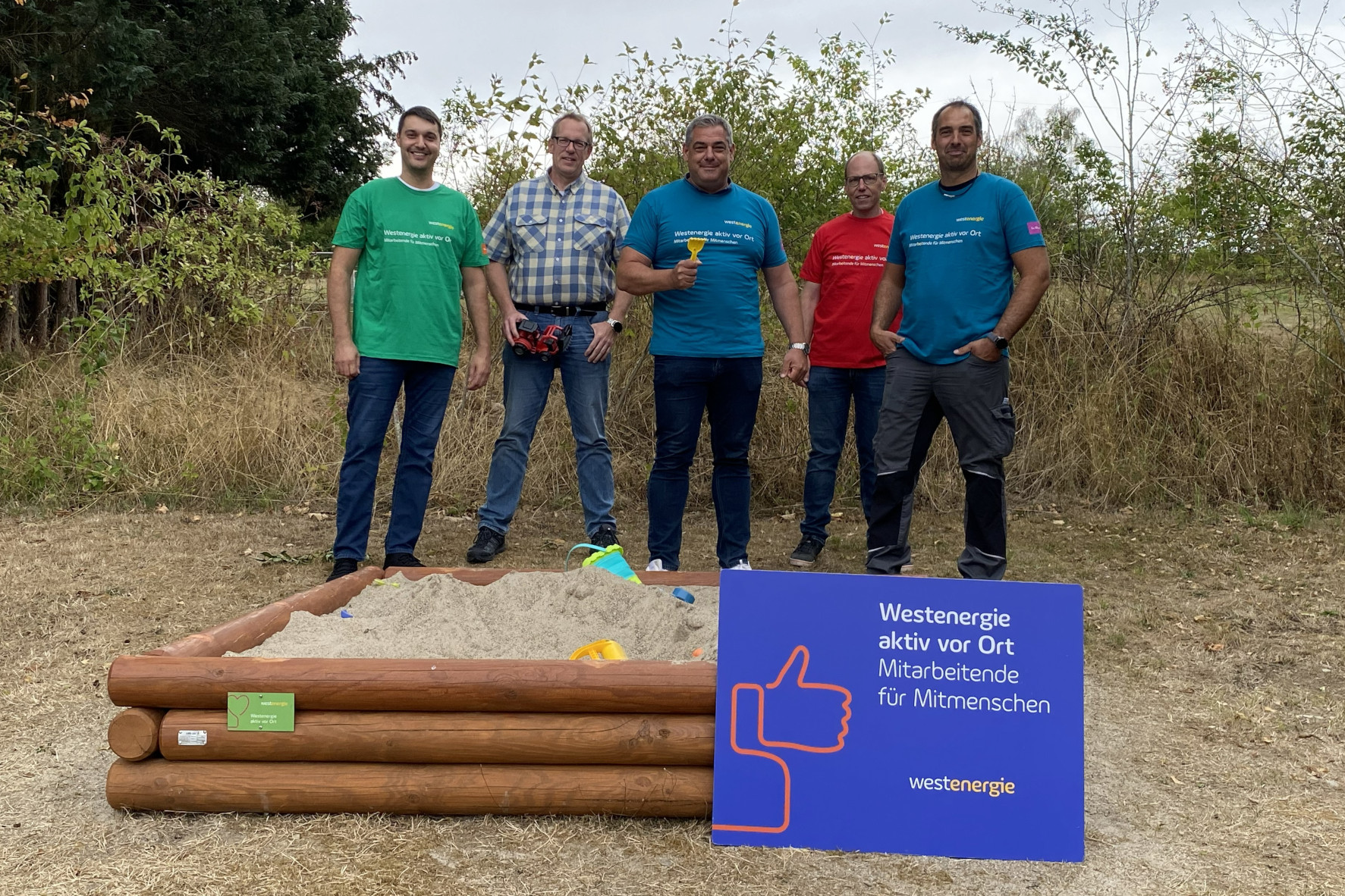 Bild zum Artikel: Neuer Sandkasten stärkt Spiel- und Freizeitangebot in Leiningen-Lamscheid