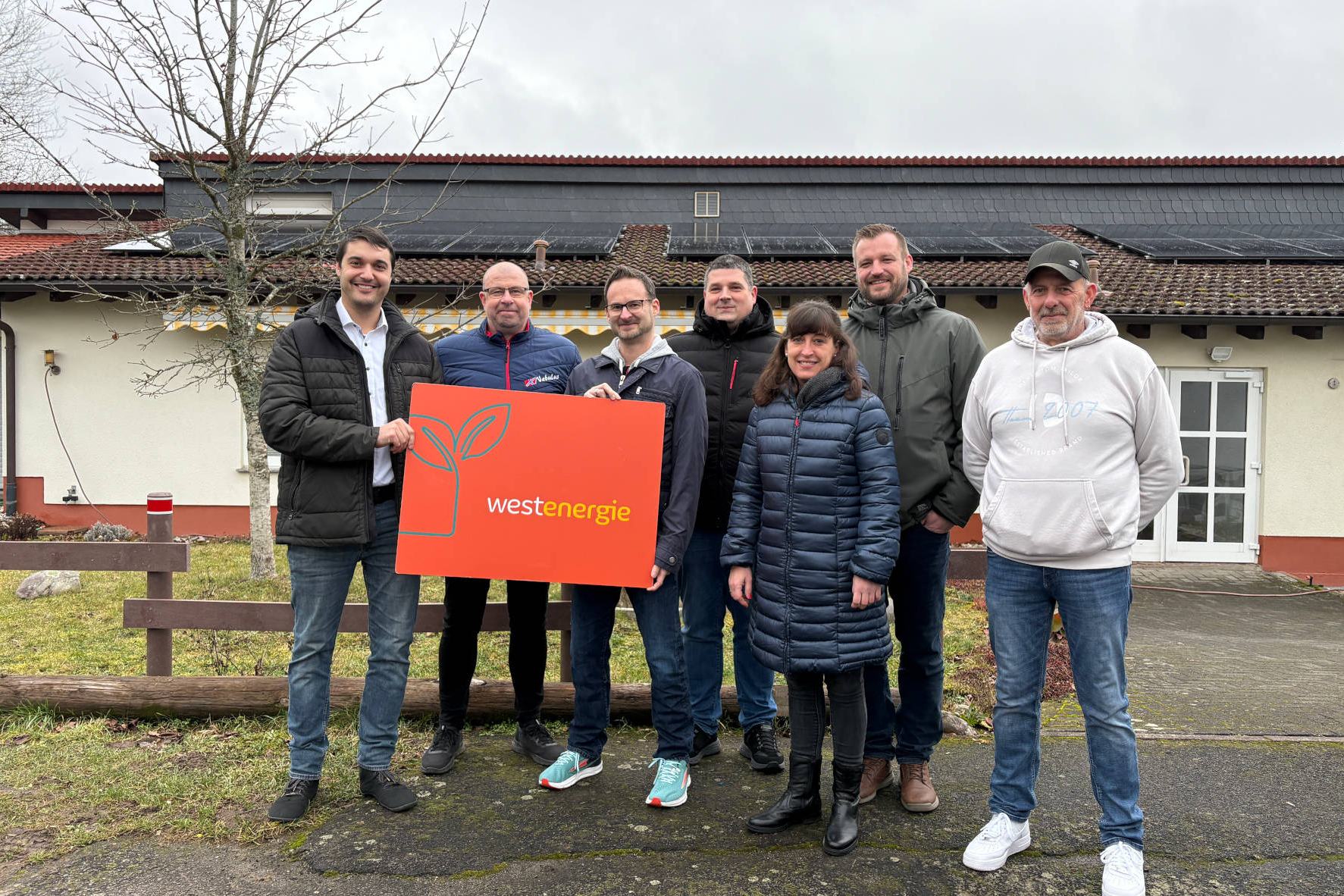 PV-Anlage Bürgerhaus Bärenbach.jpg
