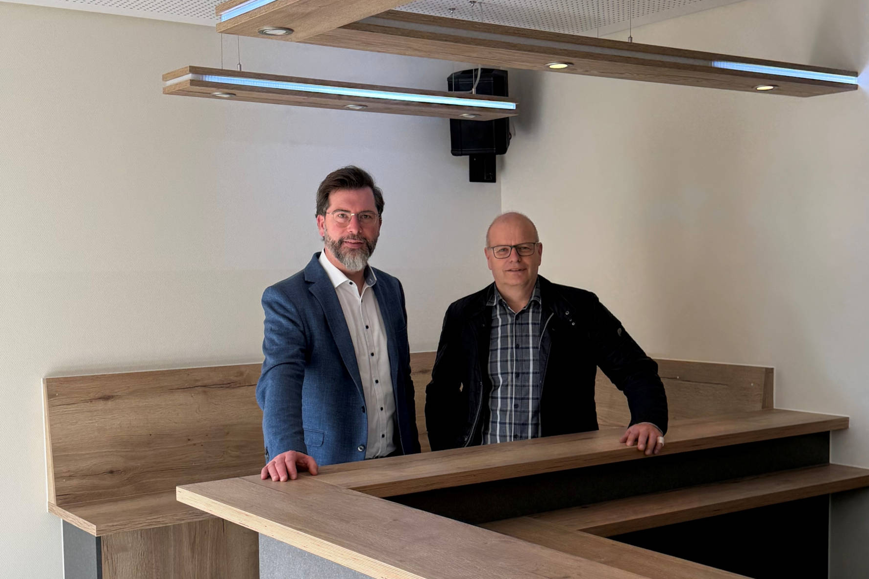 Bild zum Artikel: Neue Beleuchtung für das Gemeindehaus in Rommersheim