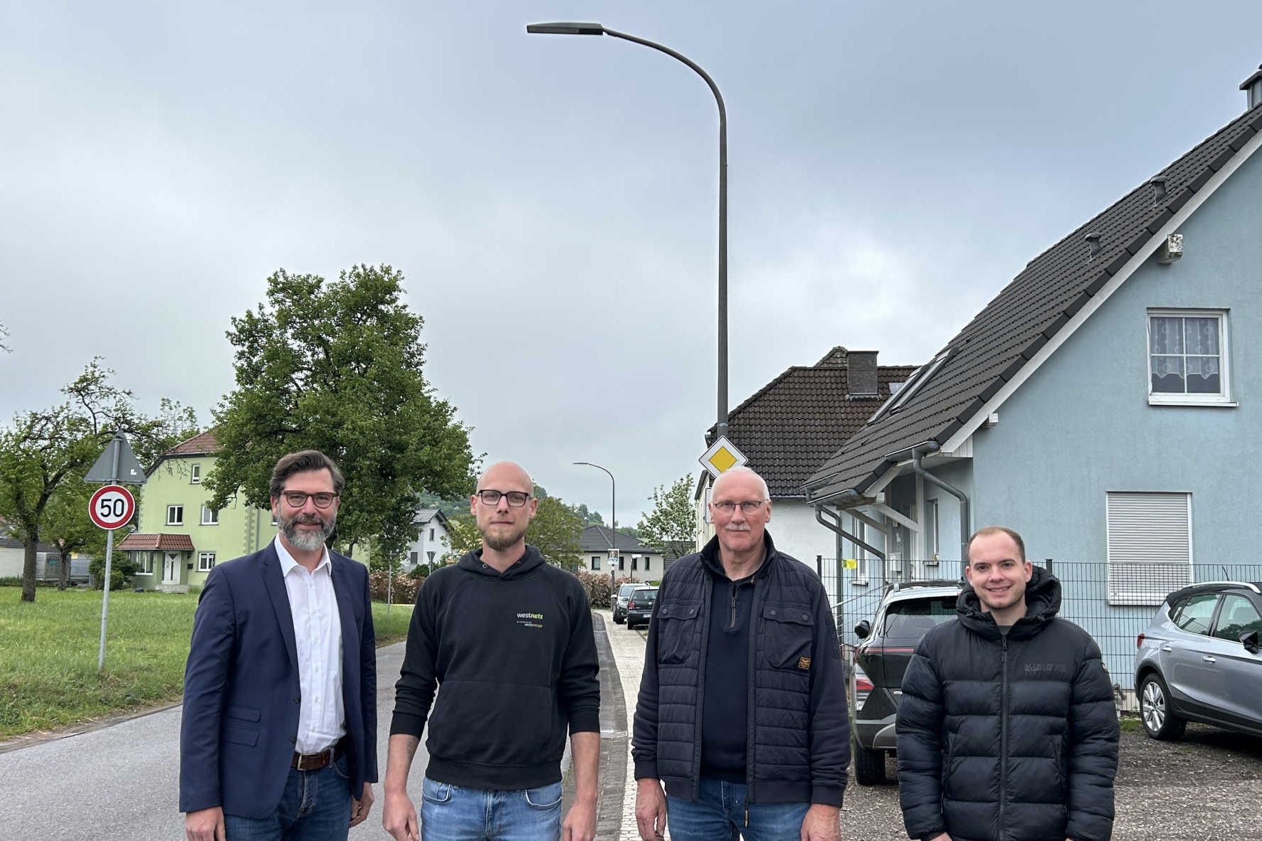Bild zum Artikel: Umrüstung auf moderne Straßenbeleuchtung in Fisch