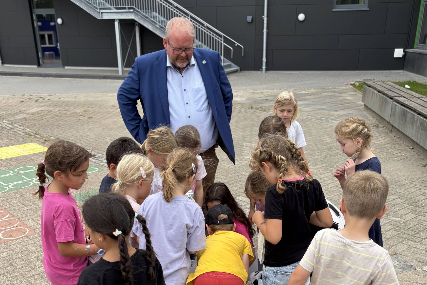Westenergie übergibt Bewegungspaket 2.jpg